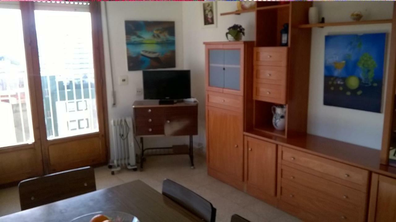 شقة Apartamento Espert Perelló المظهر الخارجي الصورة